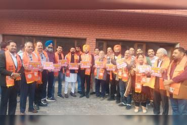 ਲੁਧਿਆਣਾ ਦੇ ਸਰਕਟ ਹਾਊਸ ਵਿਖੇ ਖੱਤਰੀ ਮਹਾਸਭਾ ਪੰਜਾਬ (ਲੁਧਿਆਣਾ ਇਕਾਈ) ਦੀ ਇੱਕ ਮੀਟਿੰਗ ਹੋਈ,